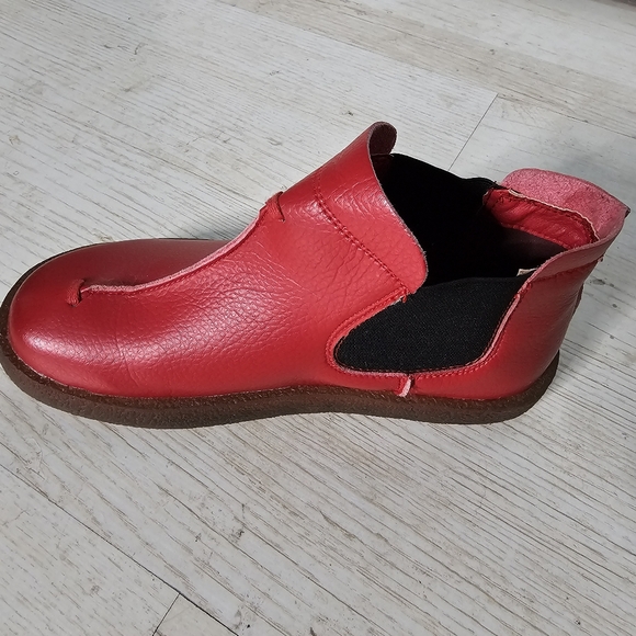 Mordenmiss (Tuo Rui) Chelsea Red Ankle Boots-pull-on- size 7.5 - Picture 7 of 12